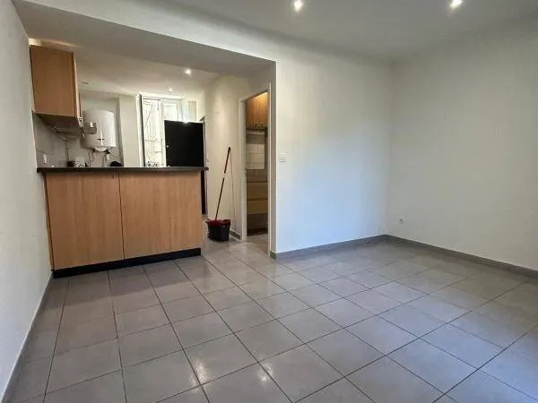 Studio 2 pièces 