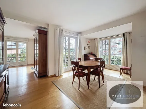 Maison 7 pièces 166 m² 