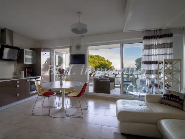 ARCACHON - Appartement d'exception en première ligne face au 