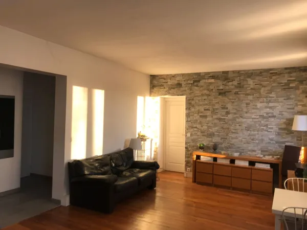 Loue chambre 16m² dans appartement 