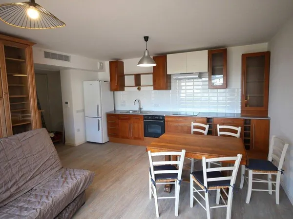 Appartement 3 pièces 61 m² 