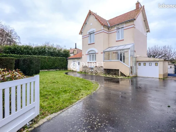 Maison 5 pièces 109 m² 