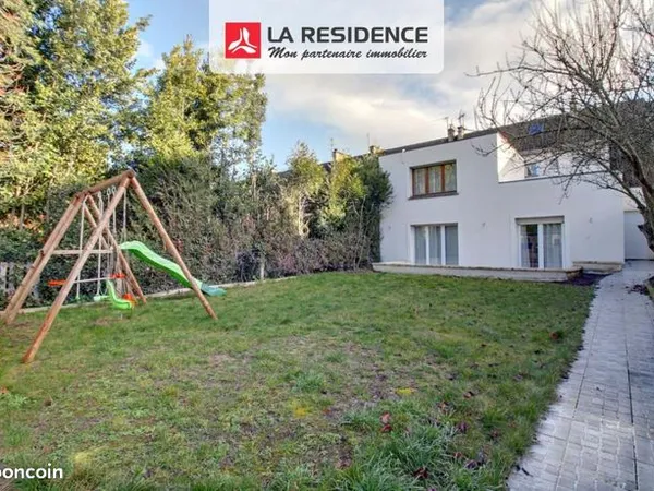 Maison 7 pièces 172 m² 