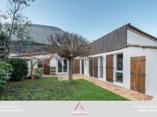 Maison de plain-pied 4 pièces 98 m² 