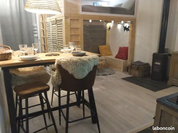 Chaleureux petit appartement de 4 couchages + terrasse 30m2 