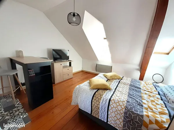 Studio lumineux - Quartier Saint-Honoré - Vue exceptionnelle - Parking 
