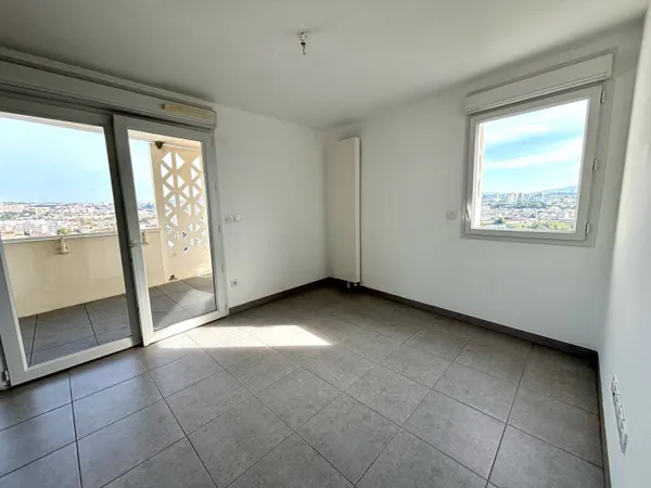 Appartement 3 pièces 58 m² 