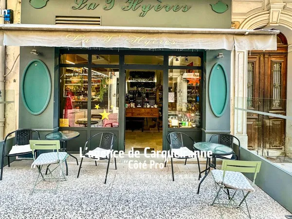 Fonds de commerce 42 m² HYERES 