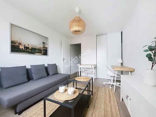 Nantes Recteur Schmitt : Exclusivité ! A louer MEUBLE, Joli studio de + 19 m² idéal étudiants, 
