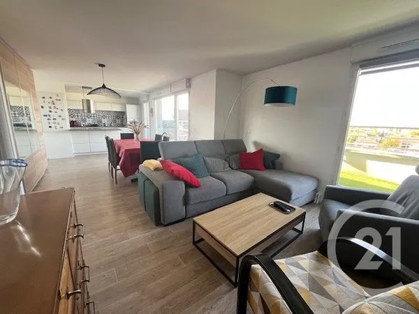 Appartement 4 pièces 80 m² 