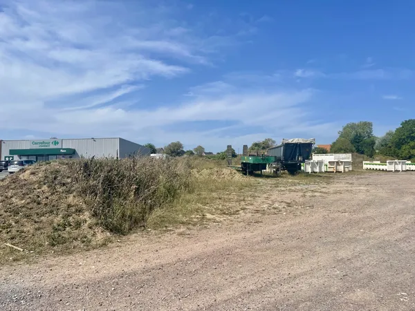 Terrain 446 m² 