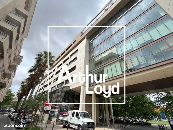 Bureaux 431 m² 