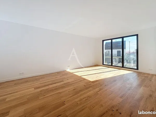 Appartement 4 pièces 95 m² 