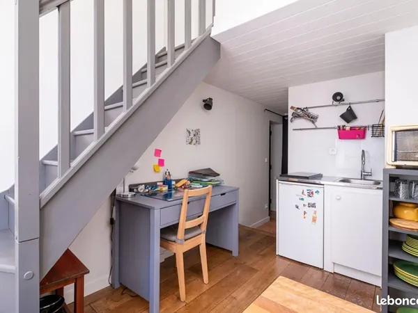 Studio 2 pièces 21 m² 