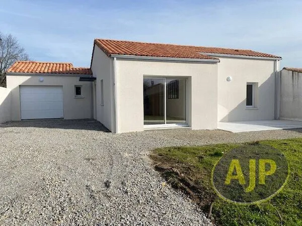 Maison de plain-pied 4 pièces 76 m² 