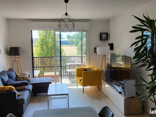 Appartement T3 Brécé 
