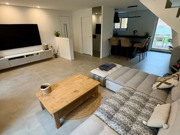 EXCLU - MAISON 5 PIÈCES 94m2 + INDÉPENDANCE 35m2 