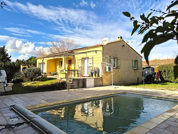 Maison de plain-pied 4 pièces 106 m² 