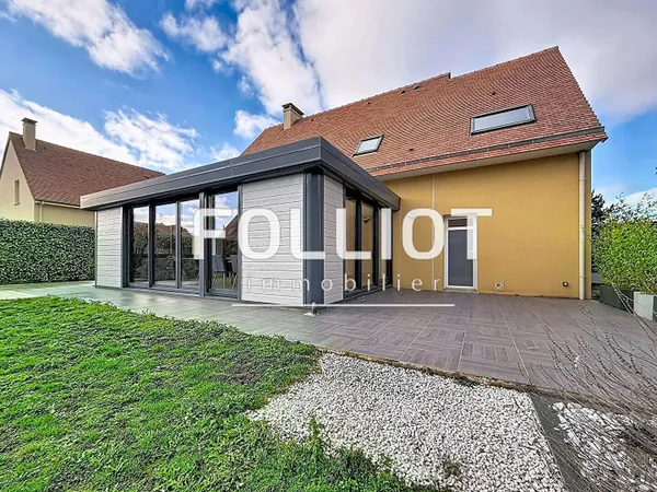 Maison 6 pièces 156 m² 