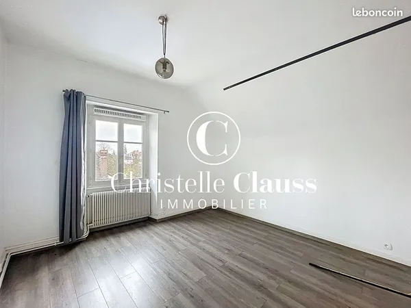 Immeuble 313 m² 