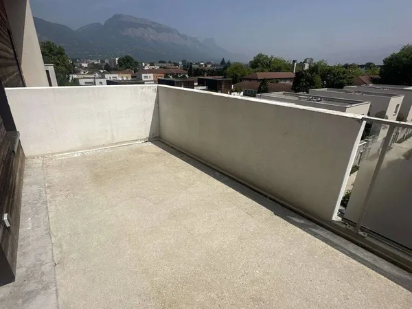 Duplex 3 pièces 73 m² 