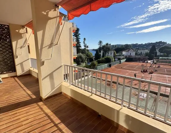 Studio 1 pièce 35 m² 