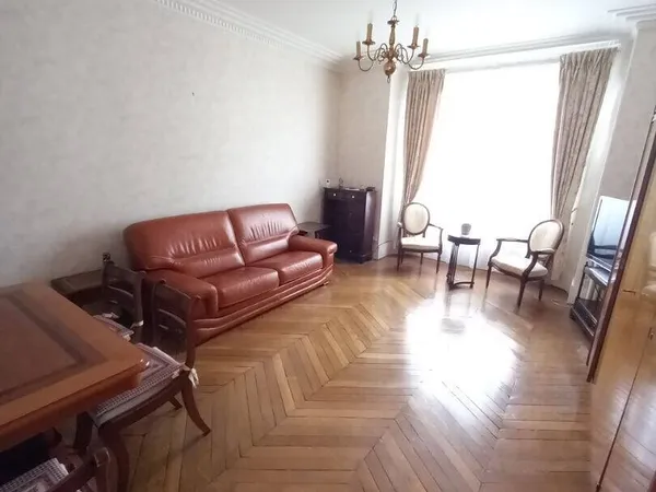 Appartement 5 pièces 90 m² 