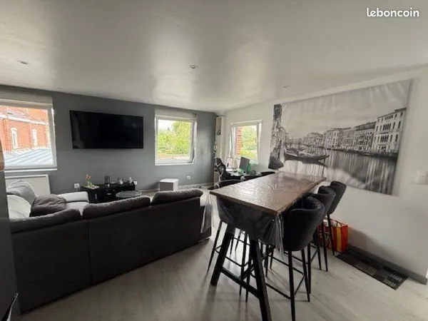 Appartement 60m2 meublé - Parking sécurisé 