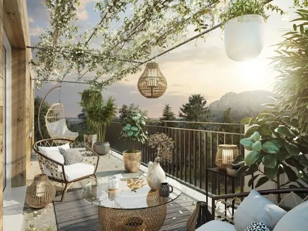 QUARTIER DES PUGETS : IDEAL PREMIER ACHAT : BEAU 2 PIECES DE 45M², AVEC BELLE TERRASSE DE 12M² 