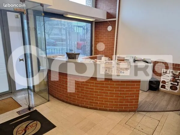Bureau 336 m² 