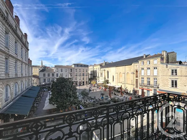 Appartement 4 pièces 126 m² 