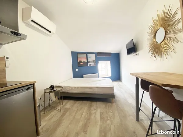 Studio meublé climatisé 