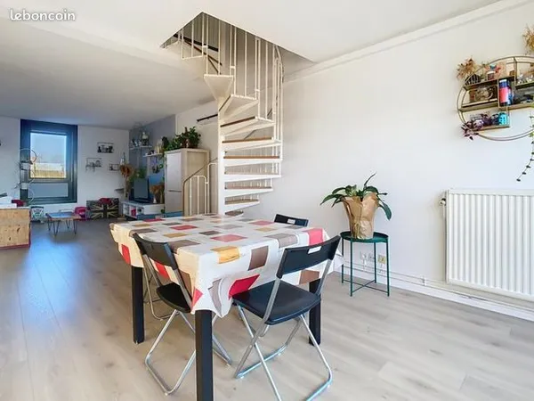 Appartement 4 pièces 84 m² 