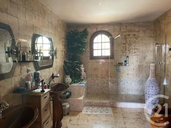 Maison 5 pièces 140 m² 