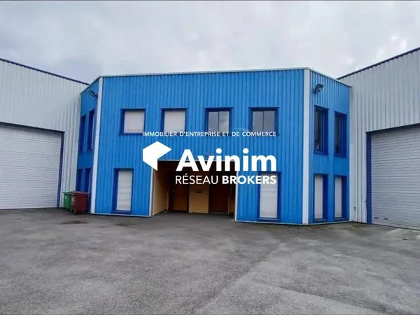 Entrepôt 385 m² 