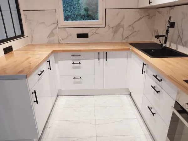 Appartement de 87m2 à louer sur L'Isle sur la Sorgue 