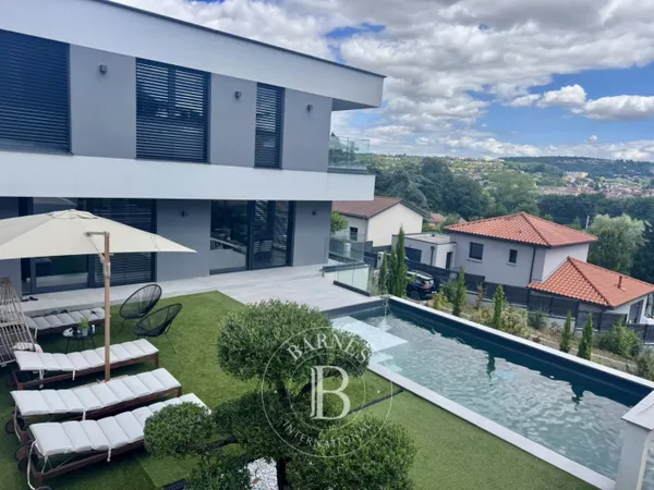 ALBIGNY SUR SAÔNE - Villa d'architecte - climatisation - 280 m² 
