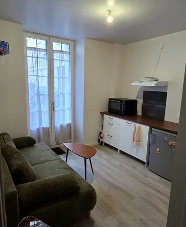 Location T2 rénové au centre ville de Nantes 