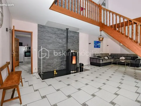Maison 7 pièces 169 m² 