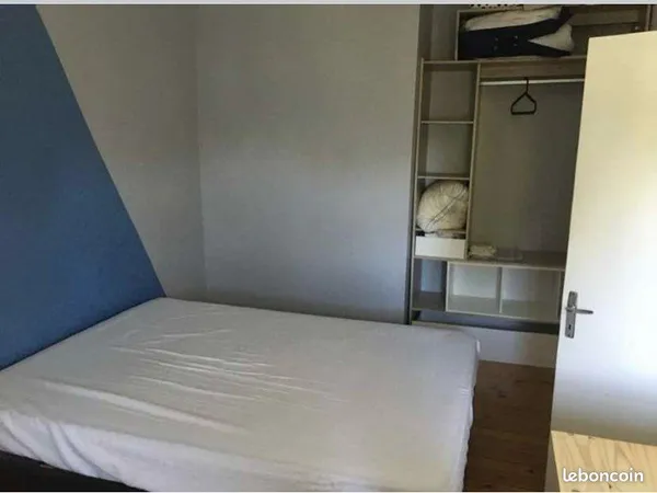 Chambre colocation 