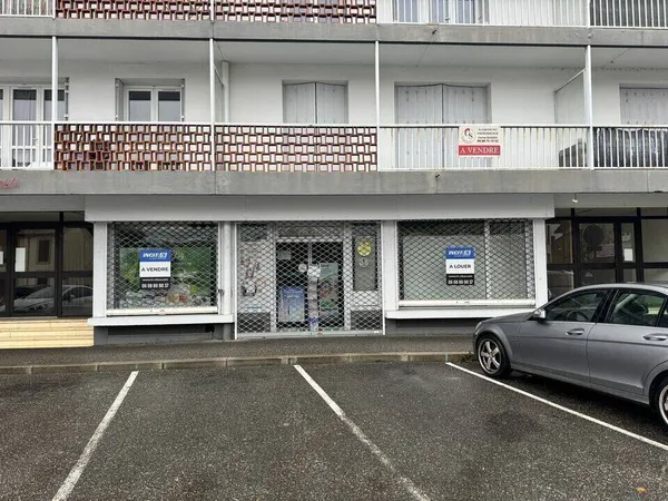 Local commercial 115 m² 