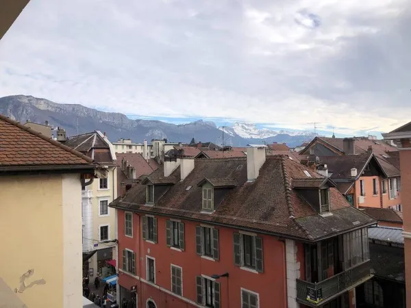 Appartement 1 pièce 37 m² 