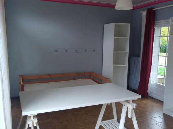 Loue appartement meublé 