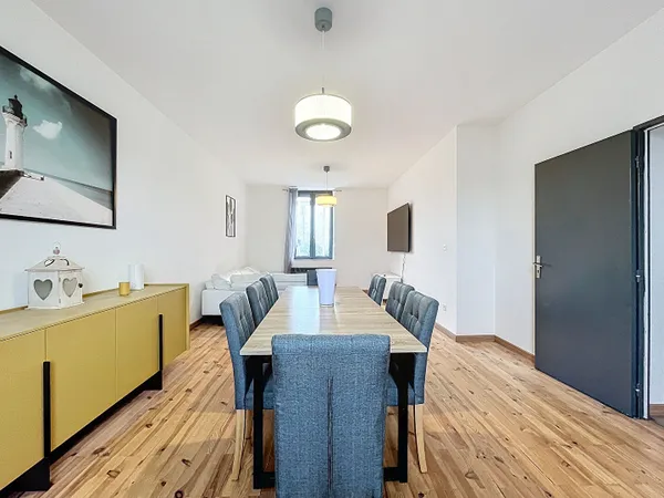 CASA FRATELLI - Chambre à louer dans maison 9 pièces 210m² (285.00m² au sol) avec jardin et 