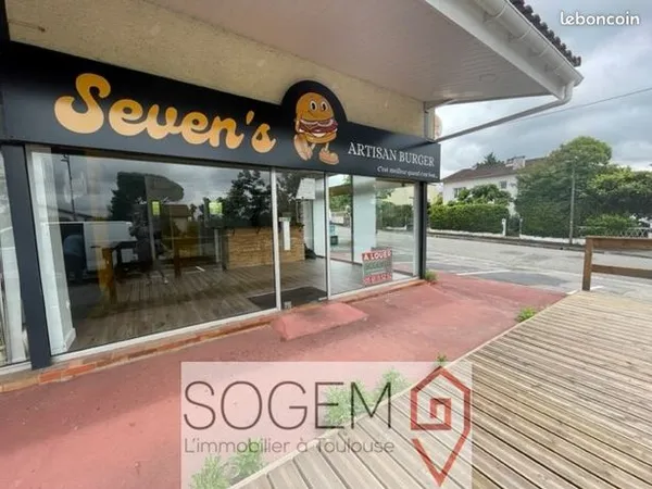 Local commercial 54 m² 