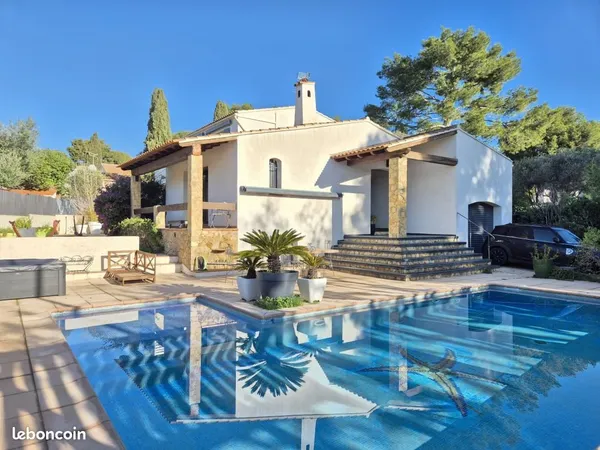 Maison 2 pièces 150 m² 