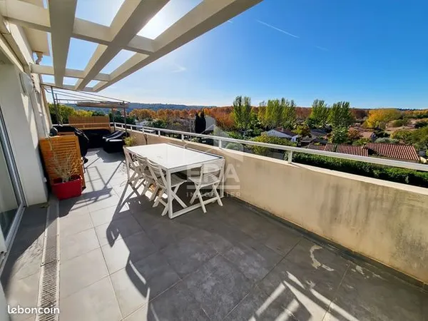 Appartement 4 pièces 73 m² 