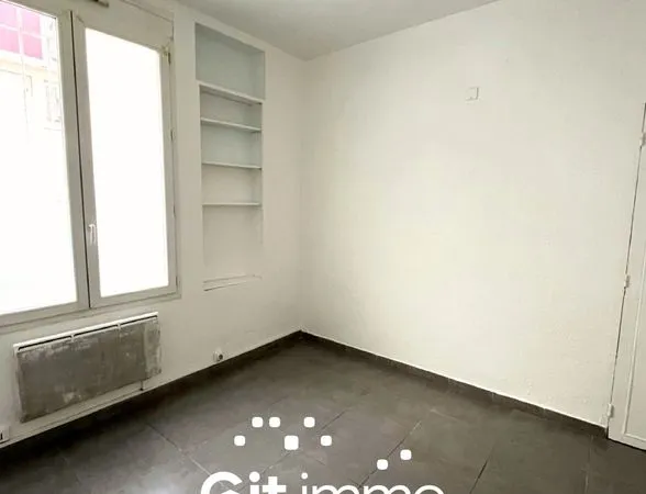 Studio 1 pièce 15 m² 