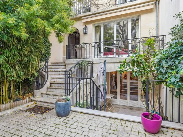Maison de luxe 8 pièces 350 m² 