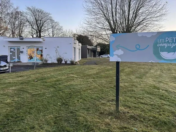 Local commercial 200 m² 